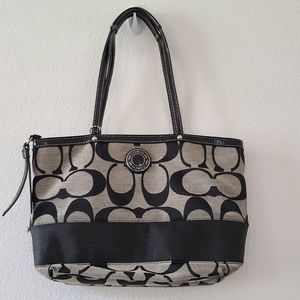 Coach shoulder purse